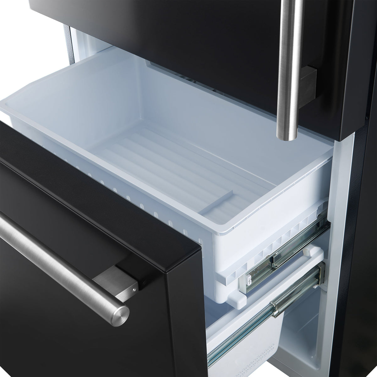 FORNO Espresso Milano 31-Inch Counter-Depth Refrigerator with Bottom Freezer, 17.2 cu. ft., Left-Hinged Door, Ice Maker, Black with Stainless Steel Handles (Model FFFFD1786-31BLK)