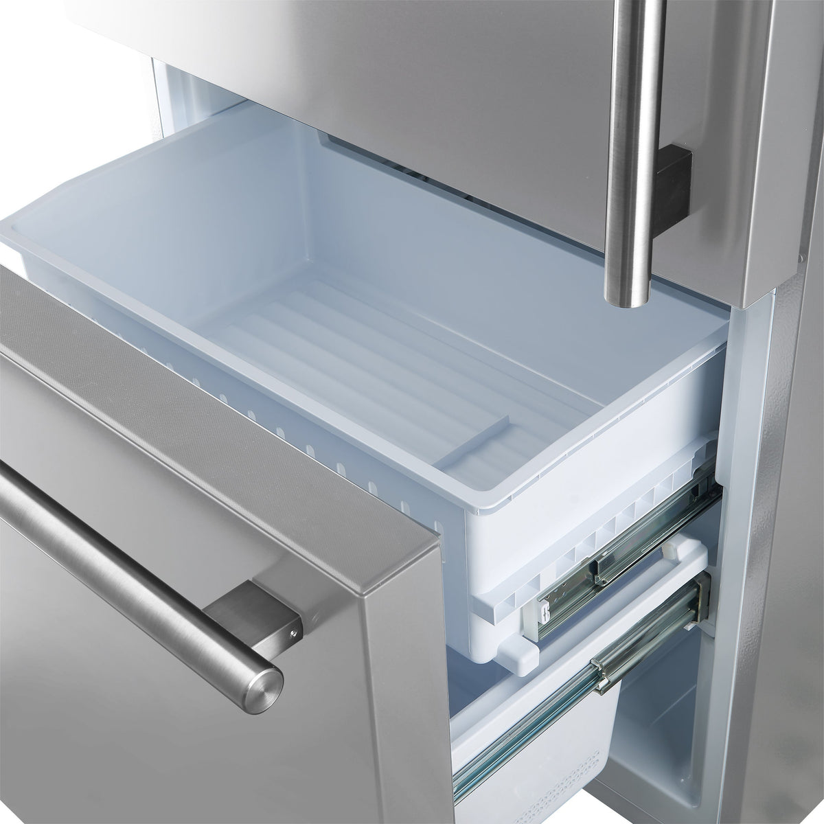 Forno Espresso Milano 31-Inch French Door Refrigerator with Bottom Freezer, 17.2 cu ft, Left Swing, Ice Maker, Stainless Steel, Model FFFFD1786-31S