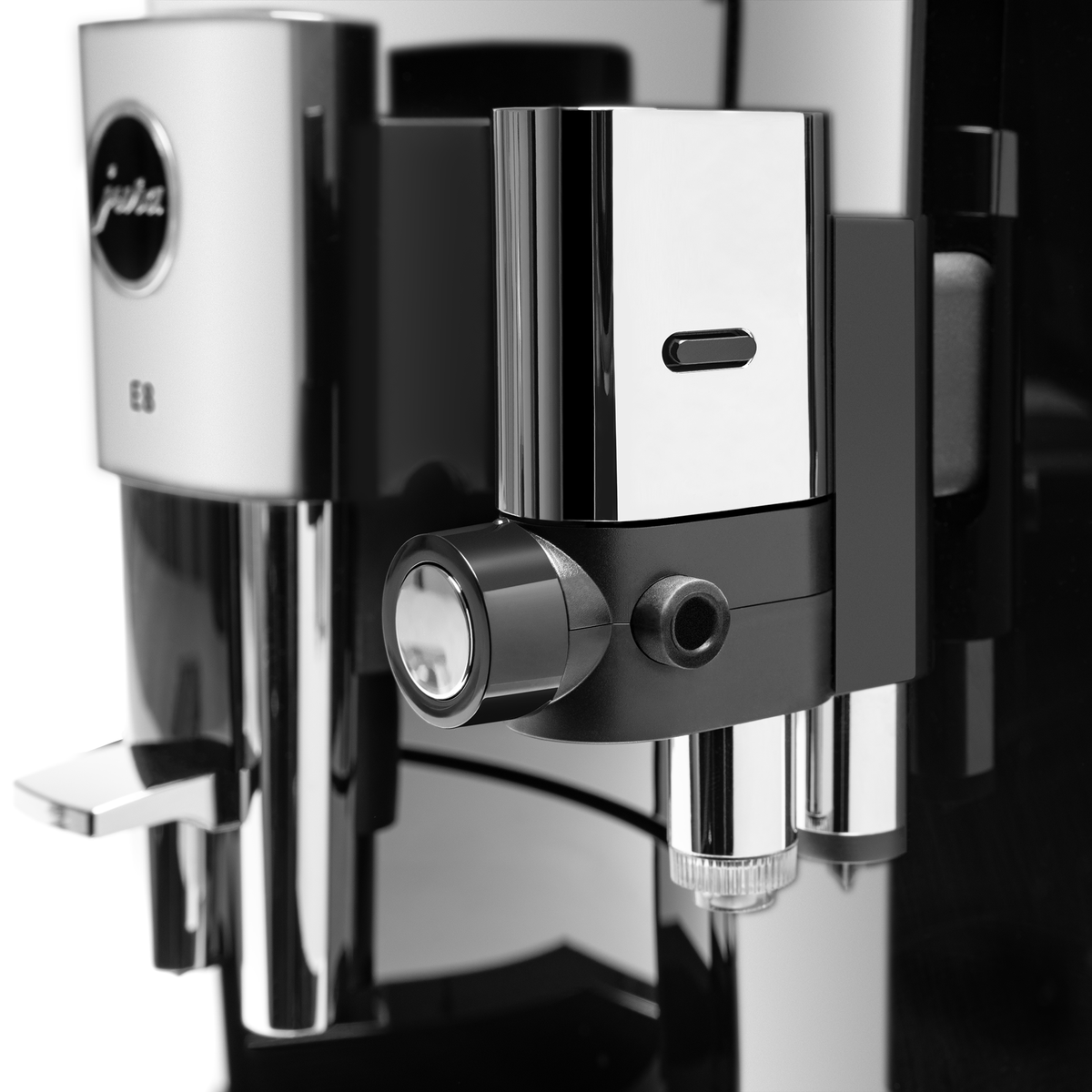 JURA E8 Espresso Machine