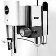 JURA E8 Espresso Machine